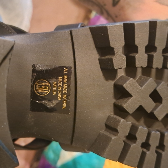 Ynot heels - Picture 3 of 4